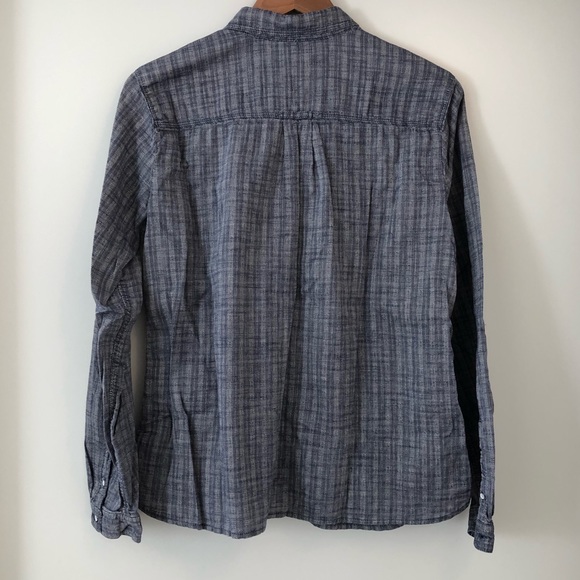Eddie Bauer Patterned Chambray Shirt Size L - Picture 3 of 8